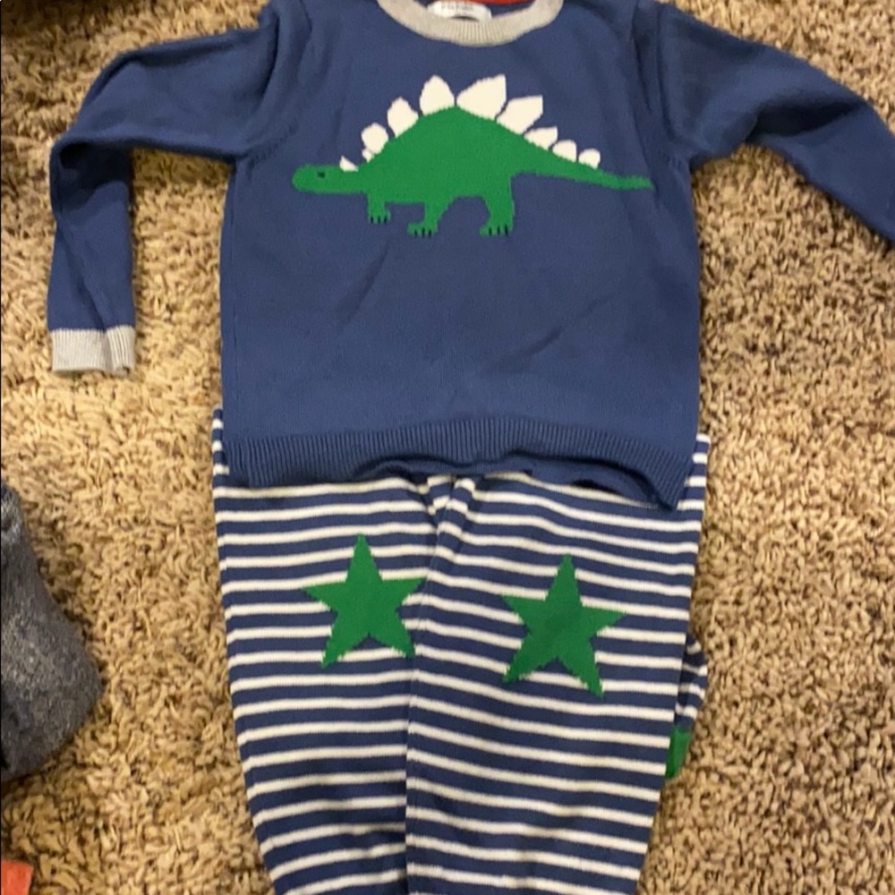 Sweater sweater set